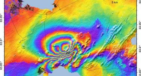 InSAR Bylgjuvíxlmynd